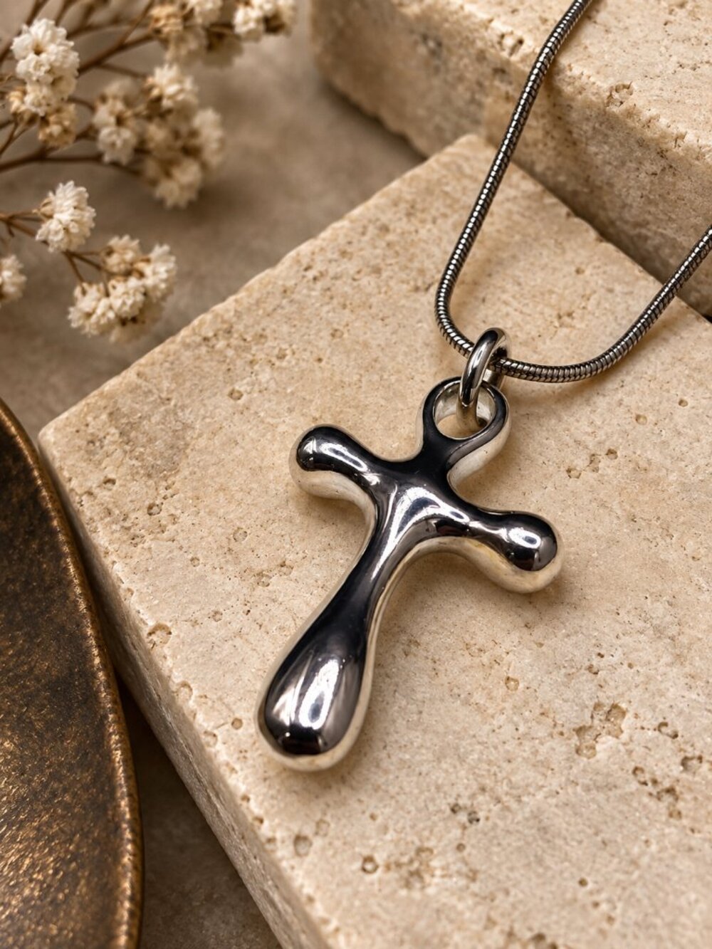 Robert Lee Morris Modern Style Cross Pendandt